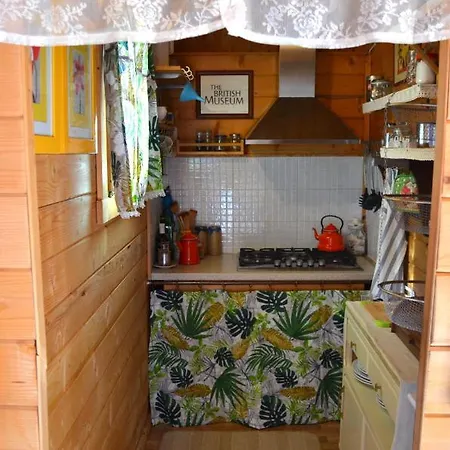 Holiday home The Fool & The Princess Wooden House 2 *