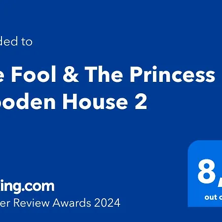 The Fool & The Princess Wooden House 2 Valencia